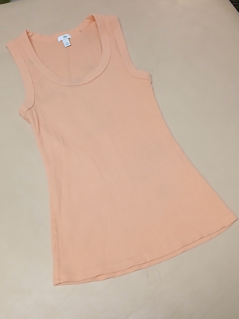 Apricot Sleeveless Ribbed Tank Top in Peach